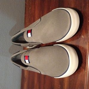 New Tommy Hilfiger Roaklyn sneakers